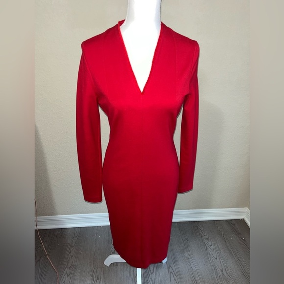 Esacada ‘Dzanna’ V-Neck Fitted Dress in ‘Lacquer’ NWT - Picture 10 of 14